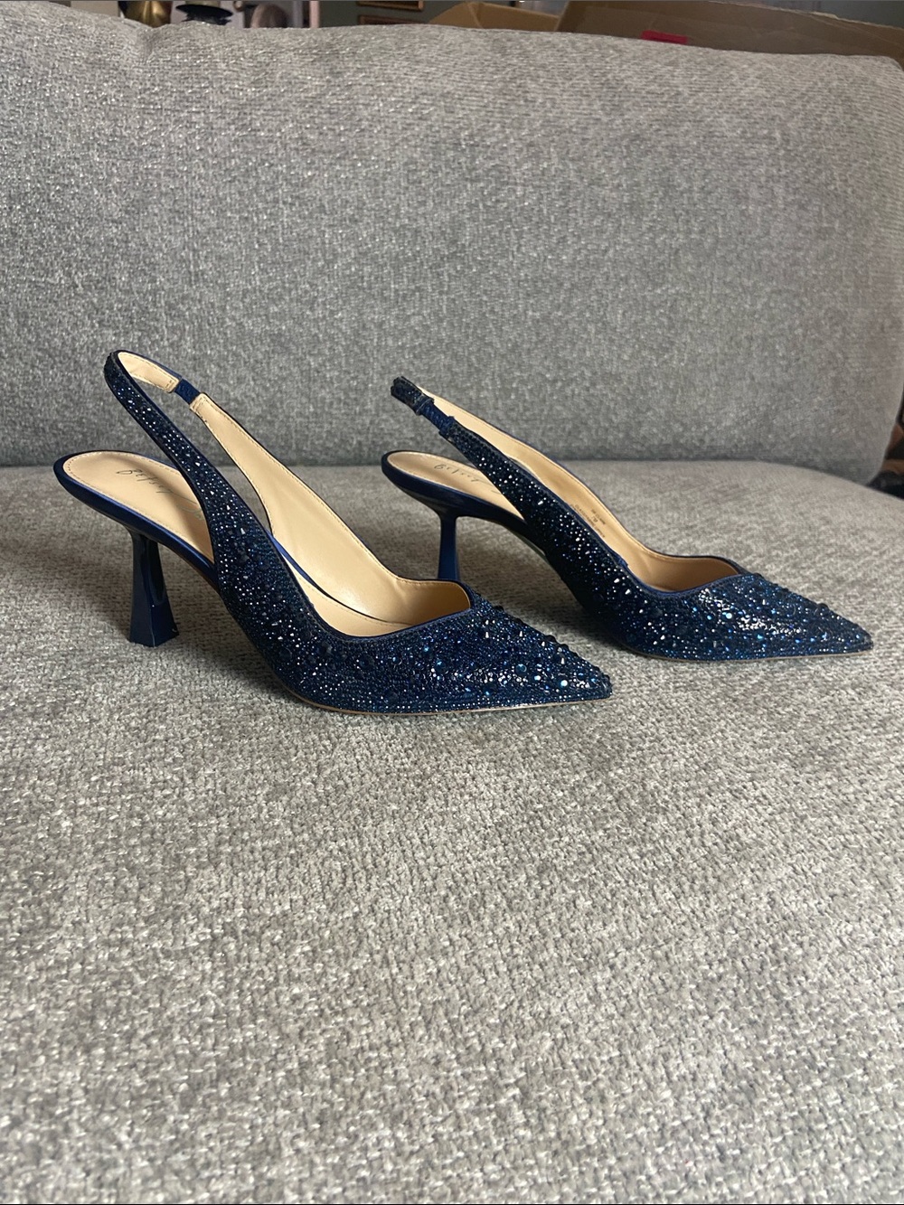 Betsey Johnson Navy Crystal Pointed Slingback Heels size 7M - Picture 15 of 16